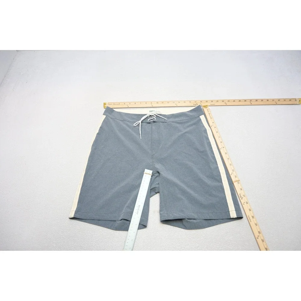 Wellen Board Shorts Mens 34 Blue Striped Performance Swim Trunks Excellent